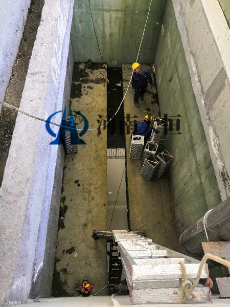 ��������V��