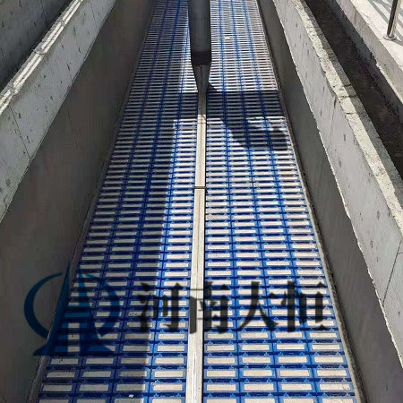 ��V��T�͞V�u���b�F��